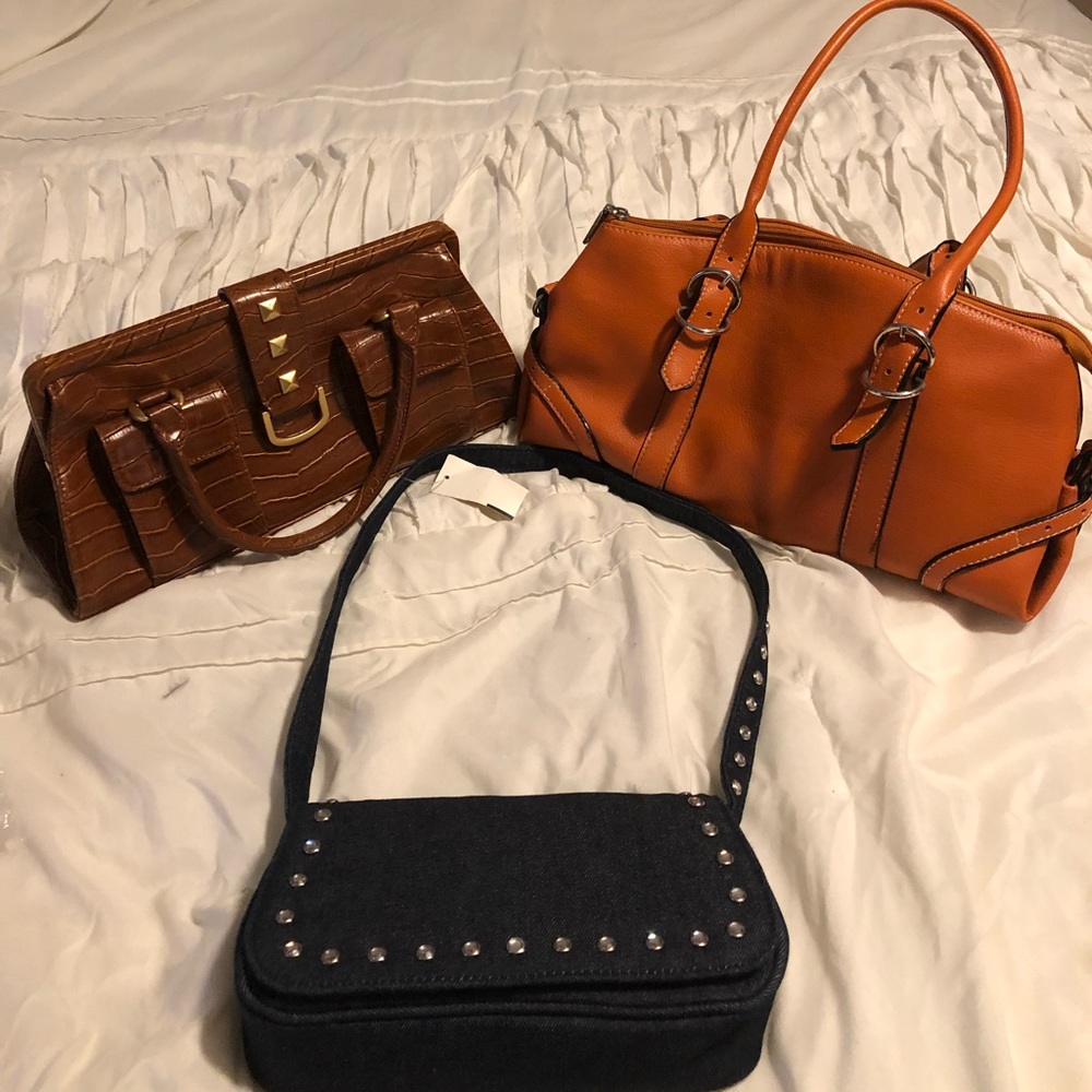 3 handbags.